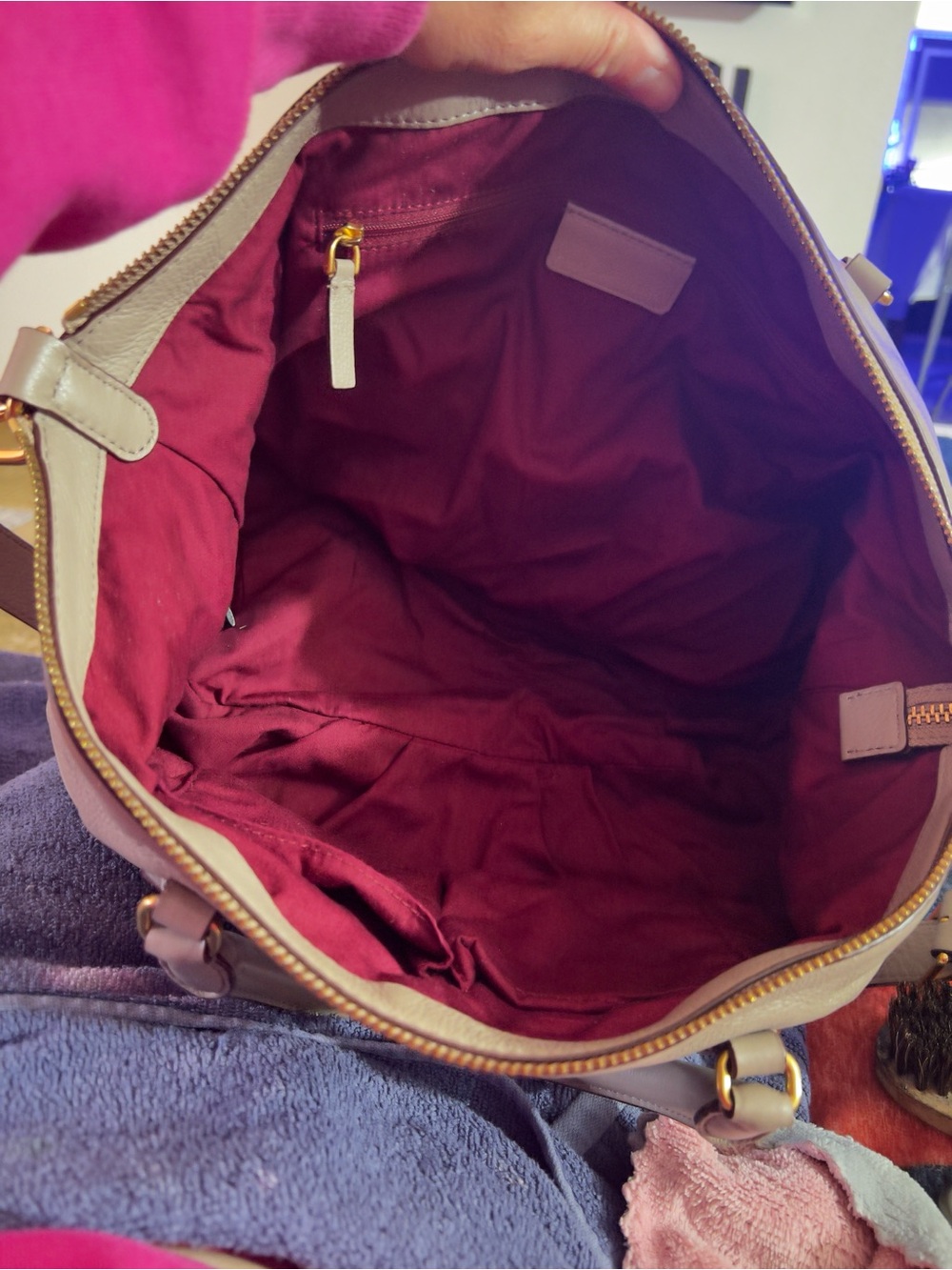 Soft Pebbled Marc by Marc Jacob’s Q Fran Satchel in Taupe - Picture 5 of 7